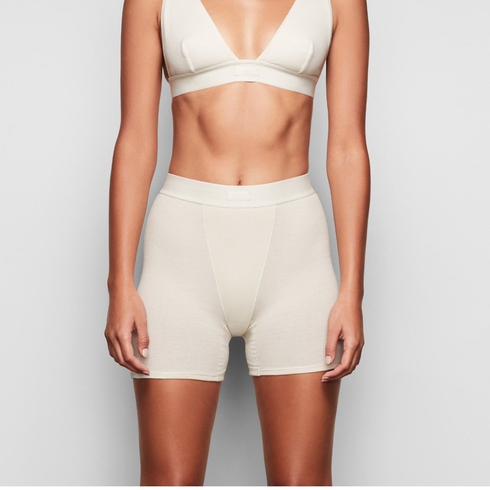 Skims cotton rib boxer - bone